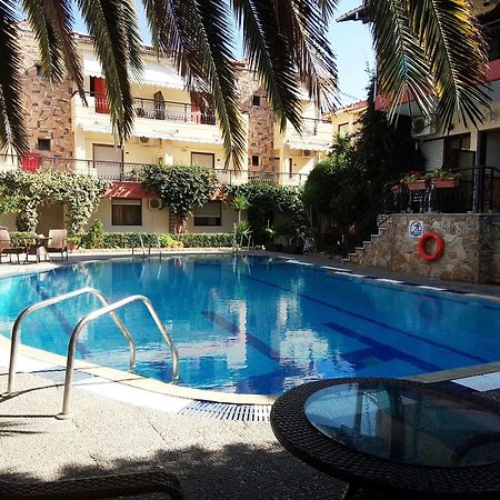 Pelli Hotel Pefkochori Luaran gambar