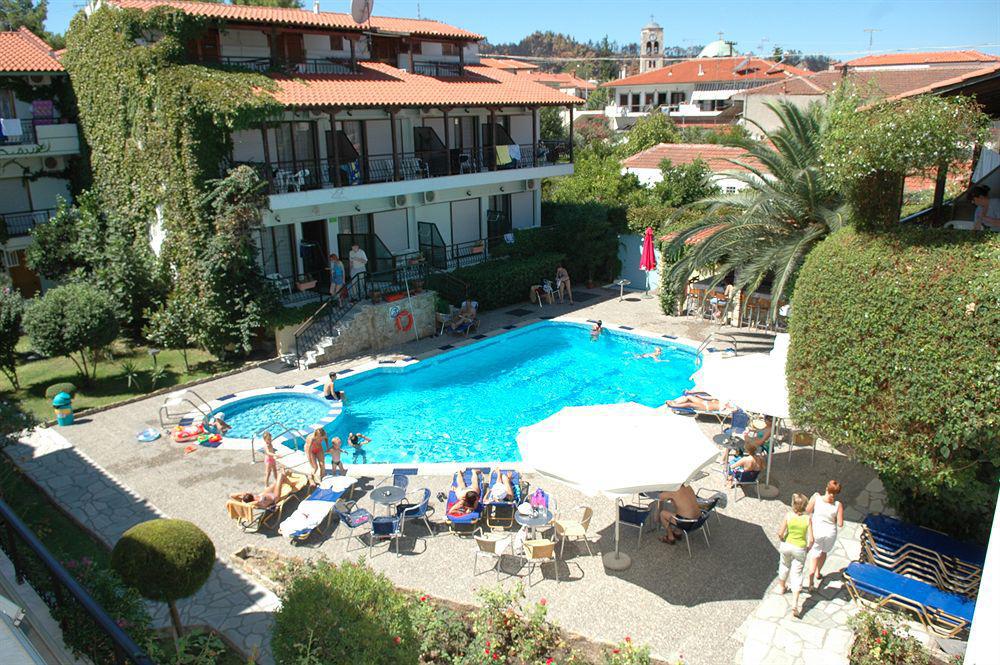 Pelli Hotel Pefkochori Luaran gambar